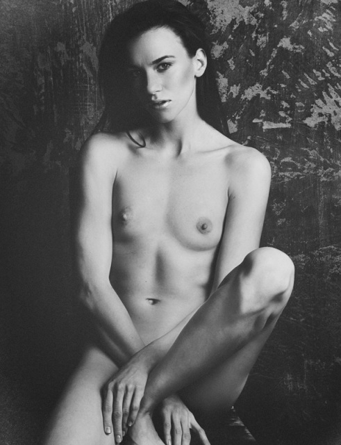Anhen NUDE